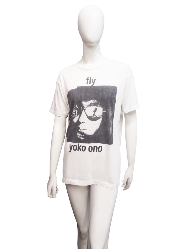 1970s Yoko Ono, fly T-shirt_1