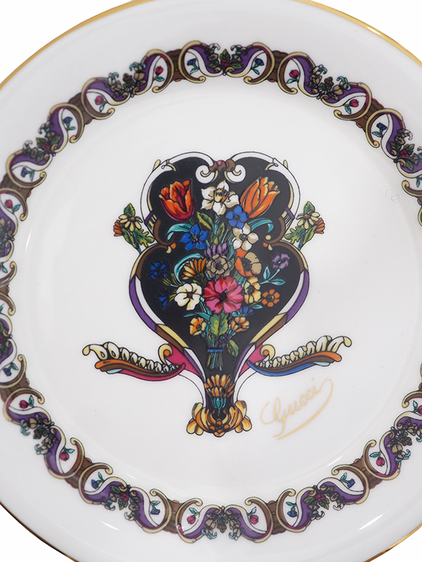 1980s Gucci, set of 6 flower plates with box_3