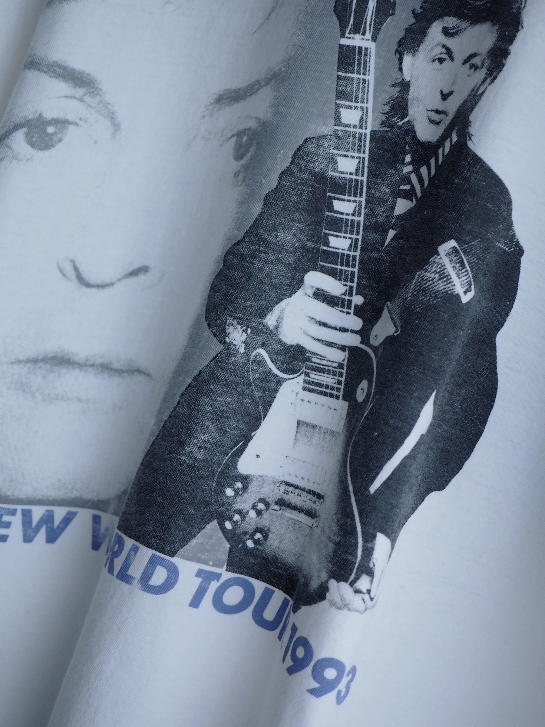 1993s Paul McCartney, unisex The New World Tour T-shirt_5