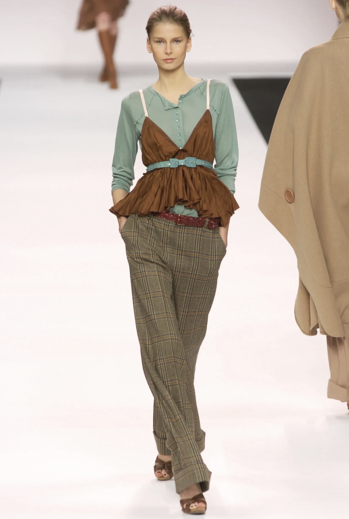 2004s Chloe by Phoebe Philo_11
