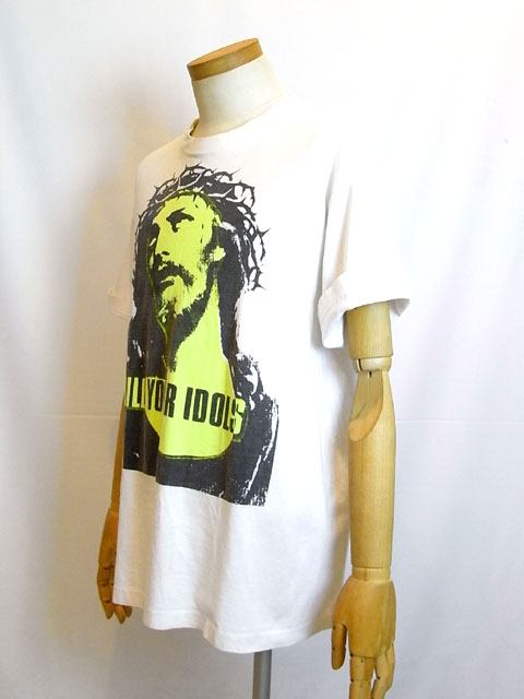 KILL YOUR IDOLS_2