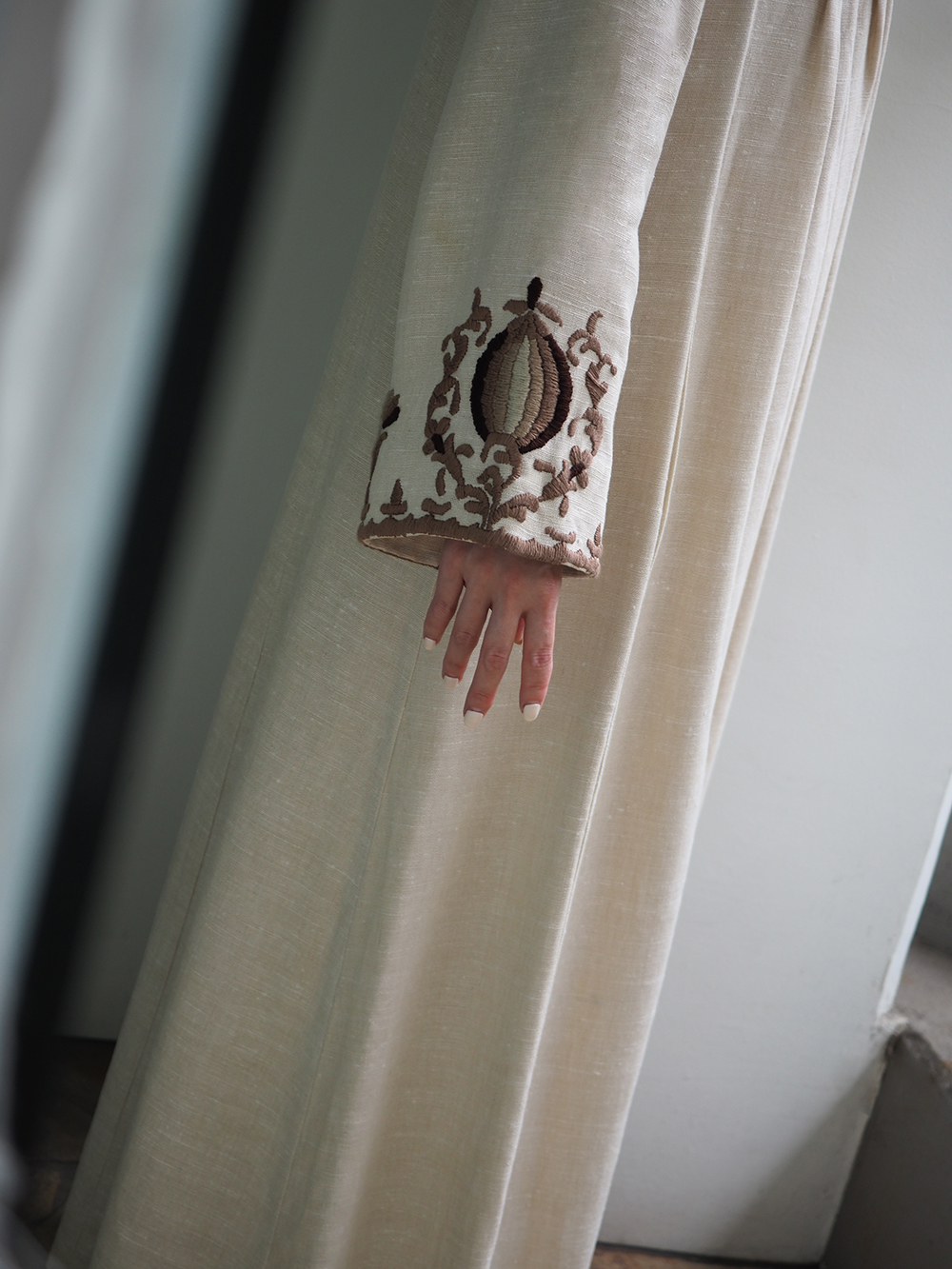 1969s Embroidered kaftan dress_7