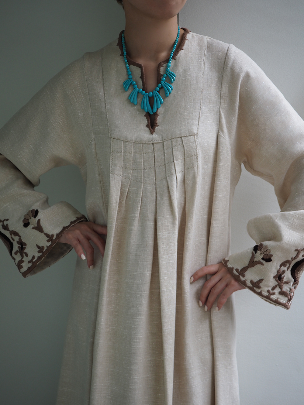 1969s Embroidered kaftan dress_9