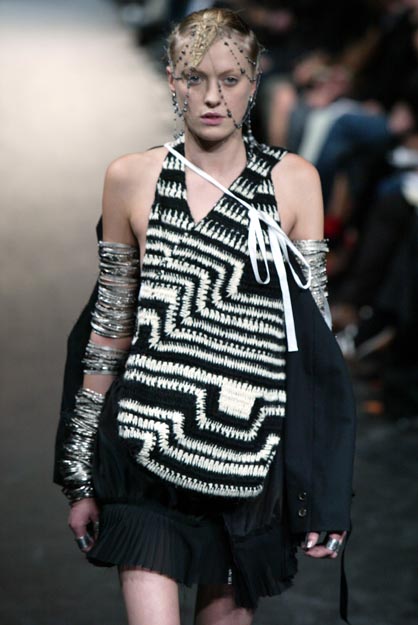 Spring Summer 2003 UNDERCOVER_11