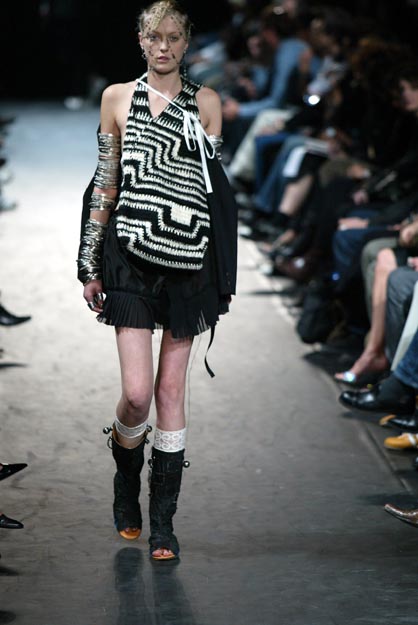 Spring Summer 2003 UNDERCOVER_12