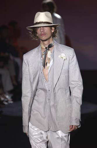 Spring Summer 2003 Gucci by Tom Ford_10