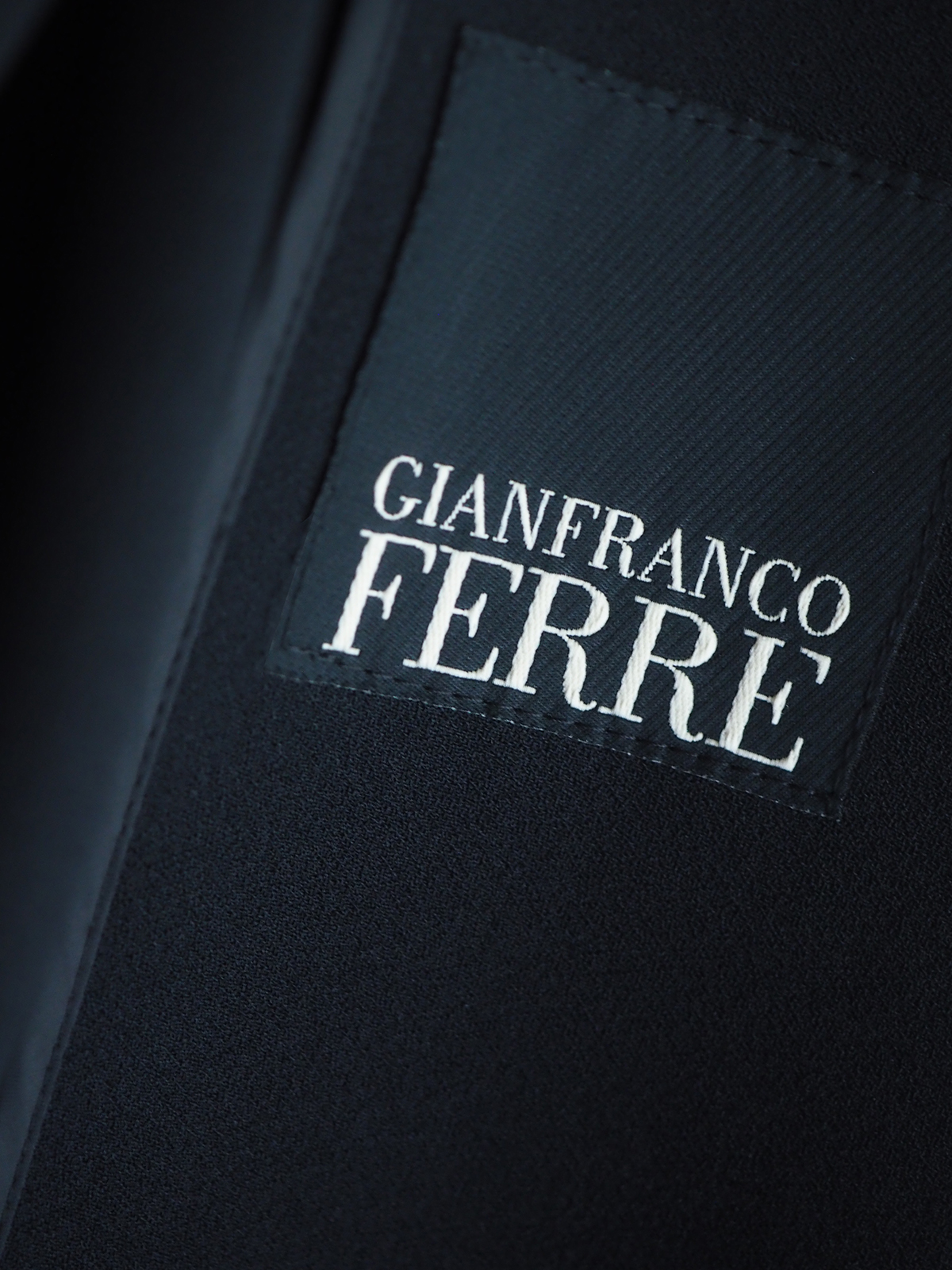 Spring 2004 Gianfranco Ferre_10