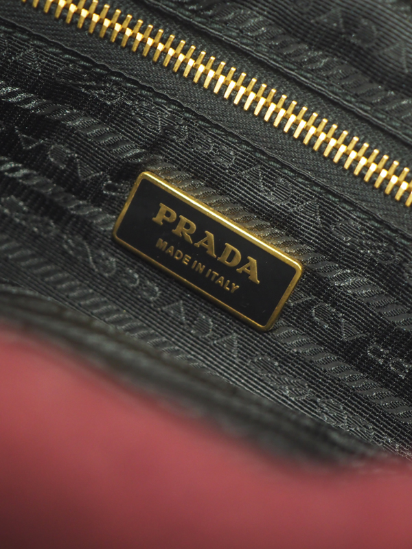 2007s Prada_4